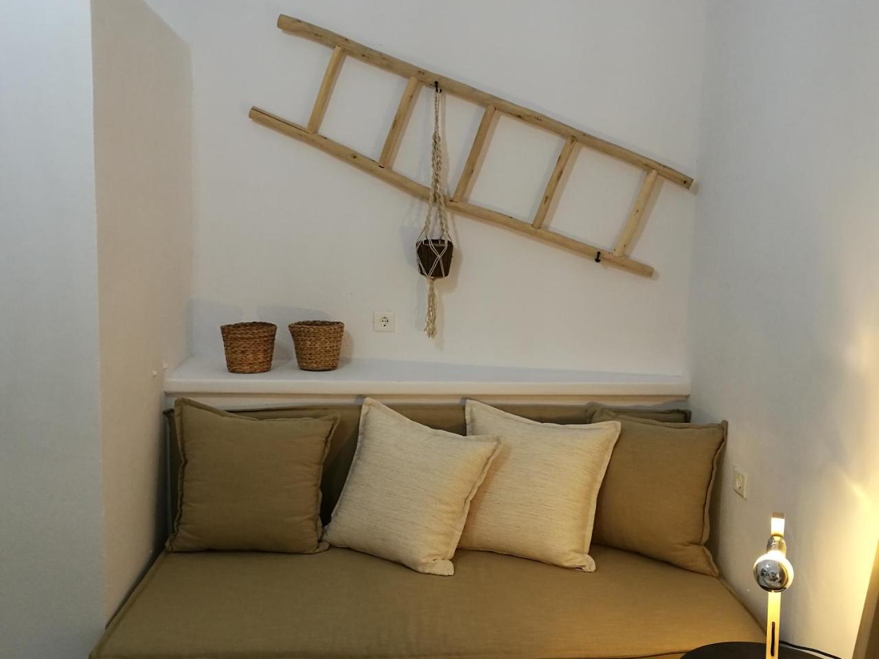 Gerania Milos Apartment Adamantas  Bagian luar foto