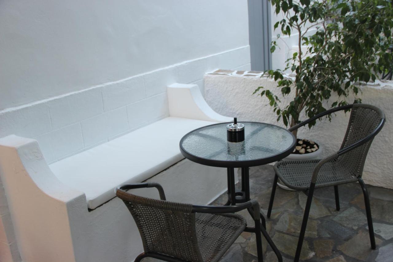 Gerania Milos Apartment Adamantas  Bagian luar foto