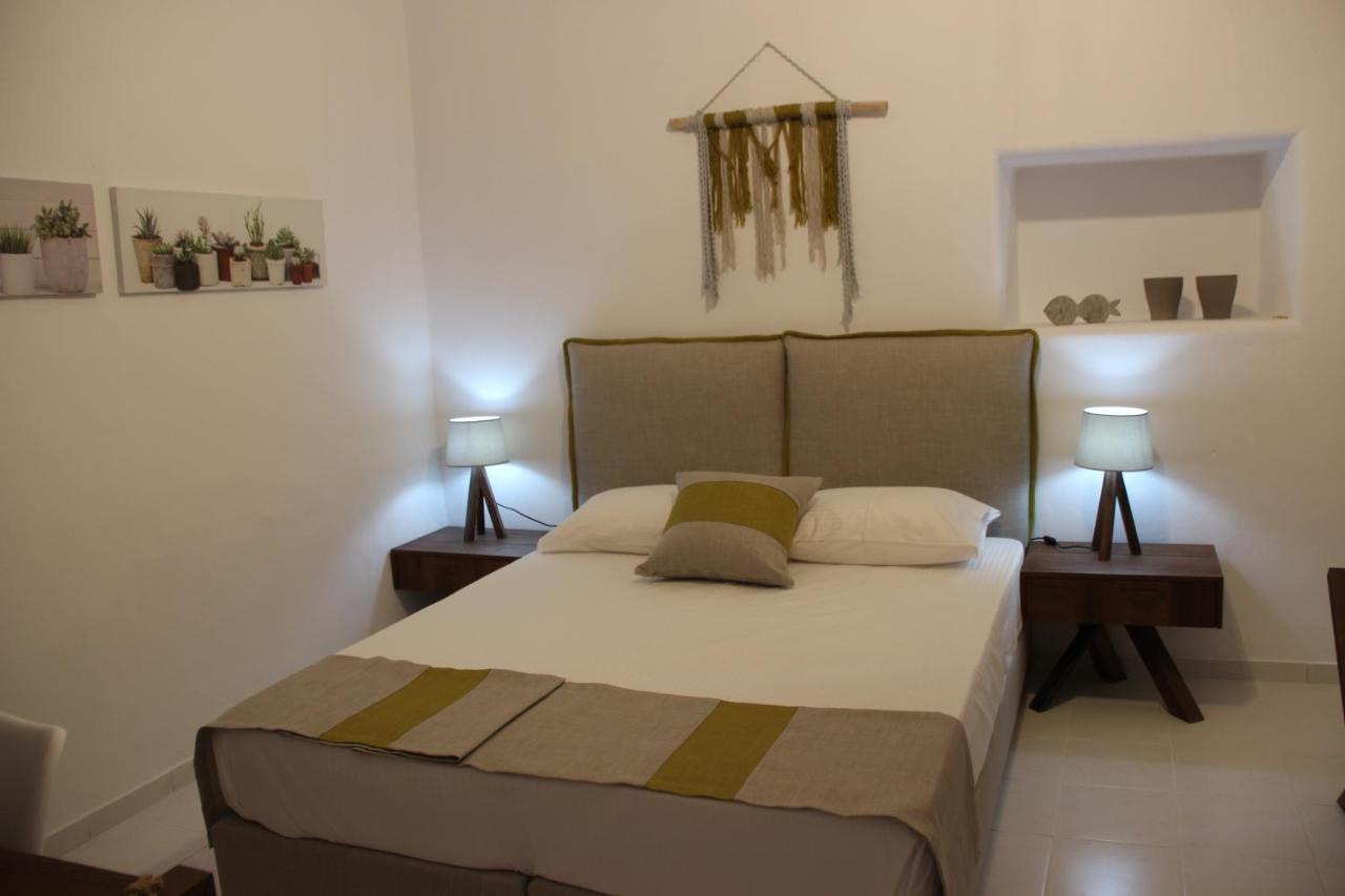 Gerania Milos Apartment Adamantas  Bagian luar foto