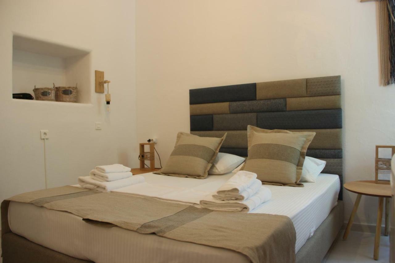 Gerania Milos Apartment Adamantas  Bagian luar foto