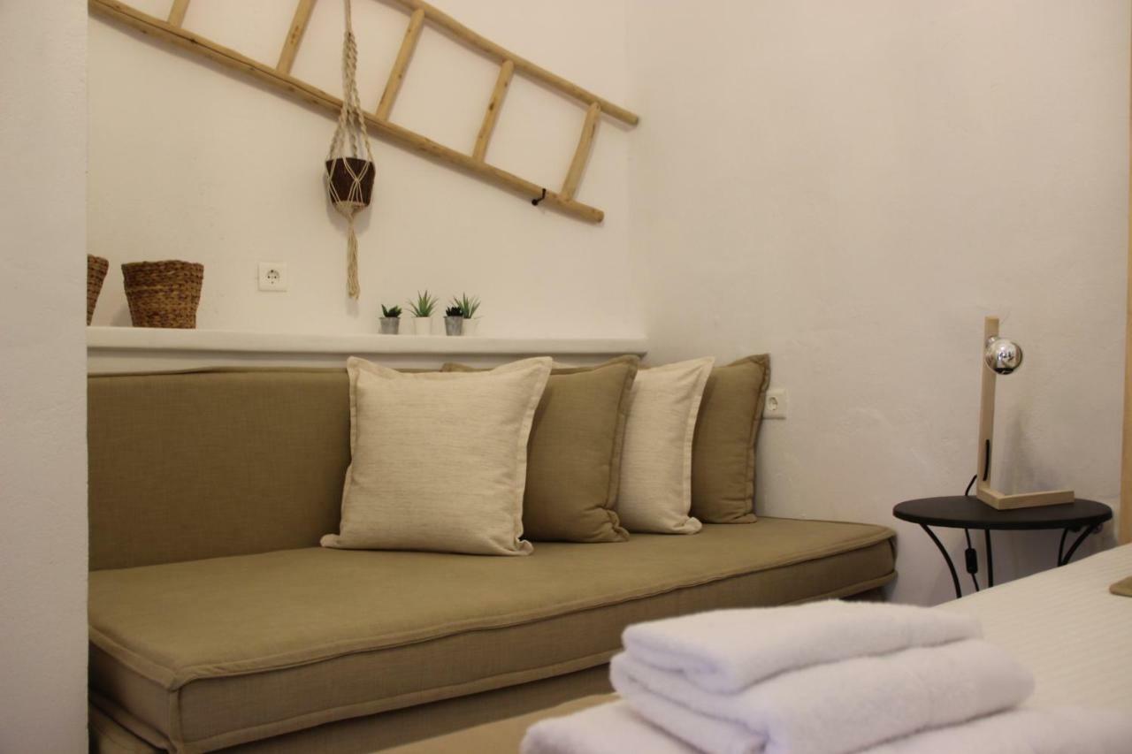 Gerania Milos Apartment Adamantas  Bagian luar foto